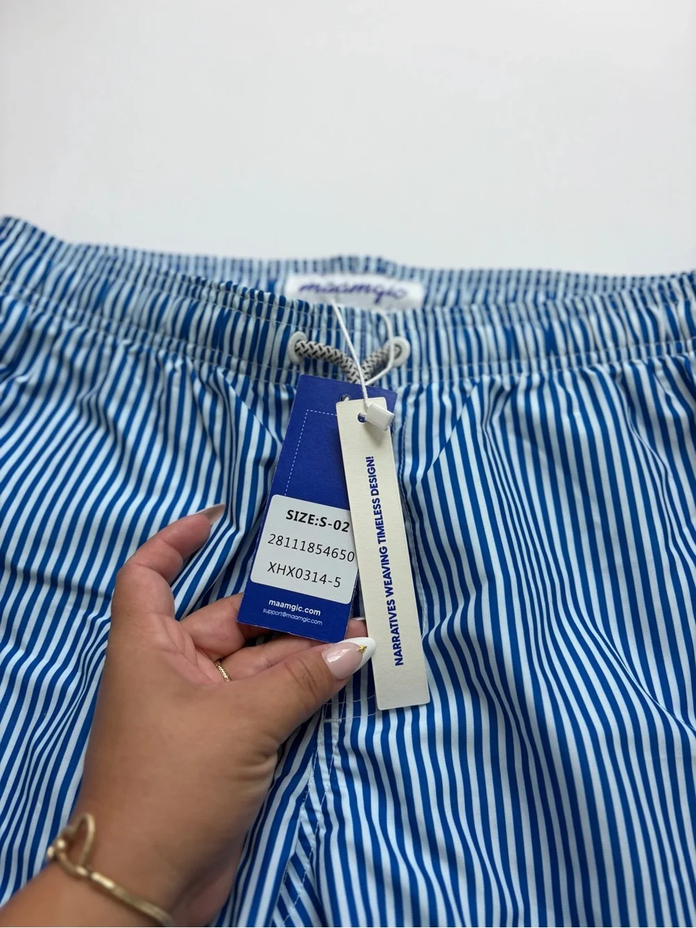 NWT Maamgic Blue Stripe Men’s Swim Trunks S